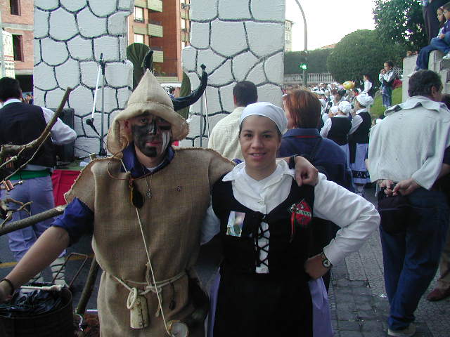 OCt2000-001.jpg