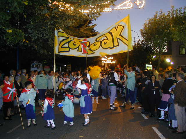 OCt2000-013.jpg