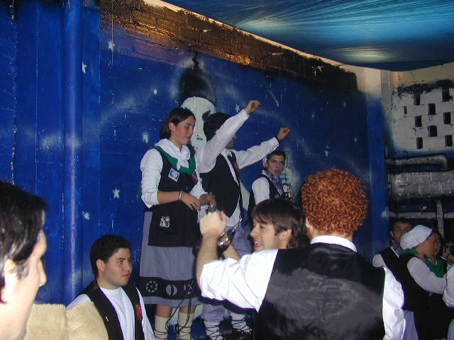 OCt2000-025.jpg