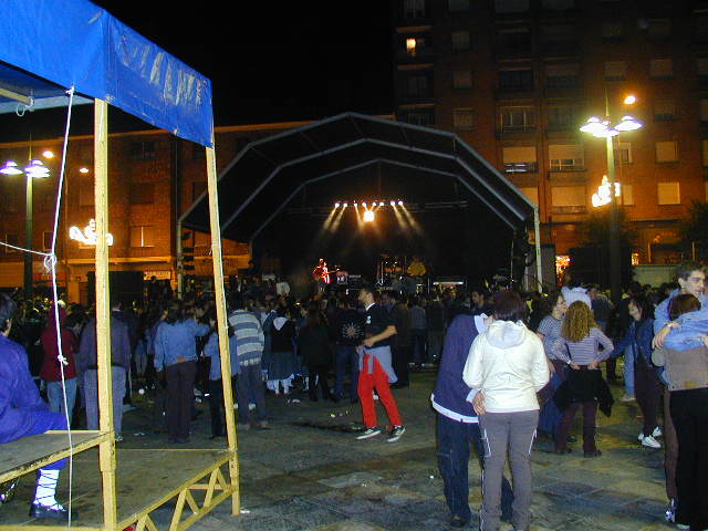 OCt2000-041.jpg