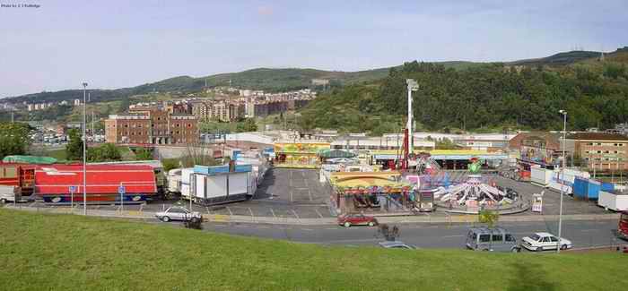 Oct2001-001.jpg