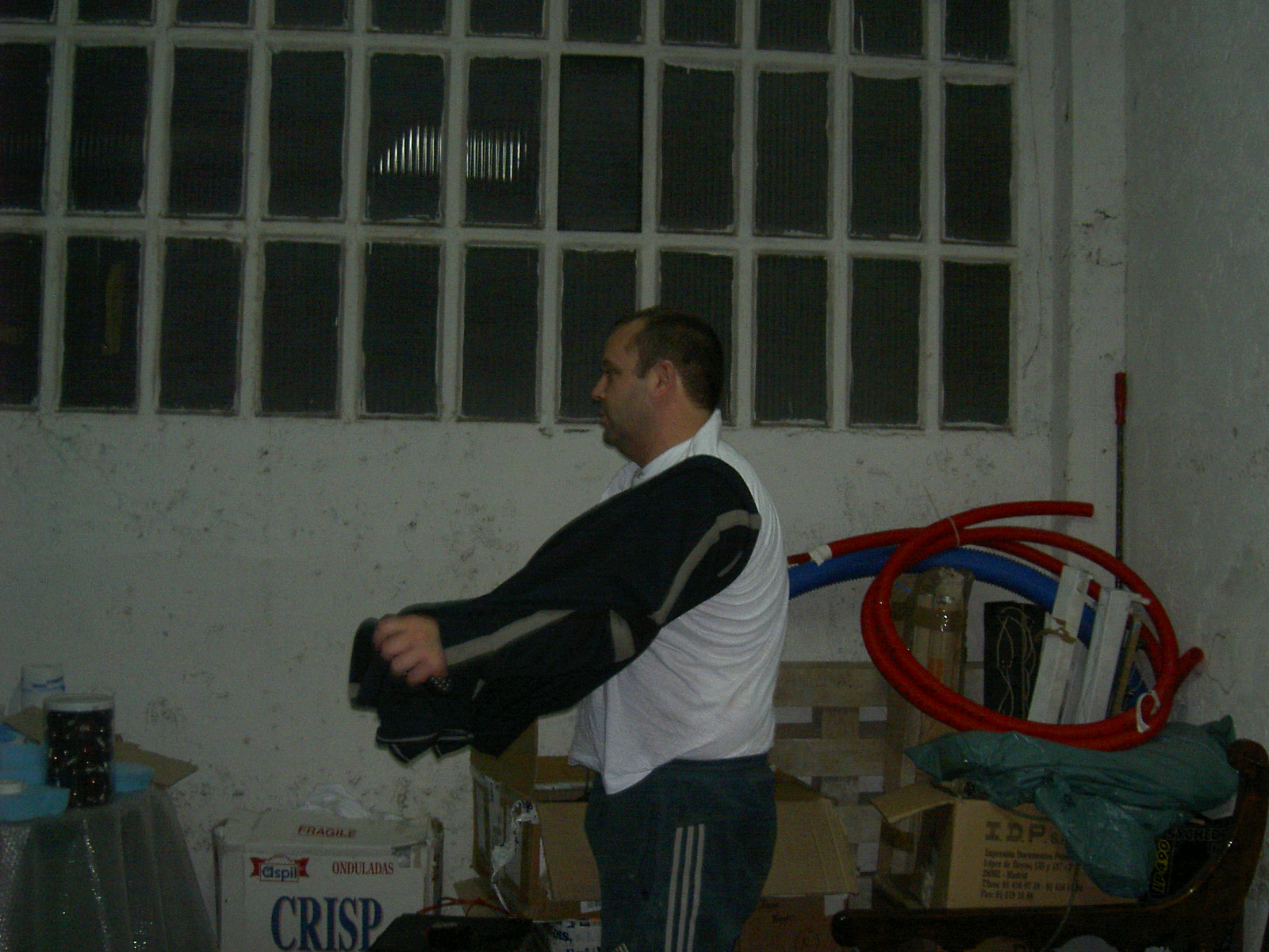 Oct2003-002.jpg