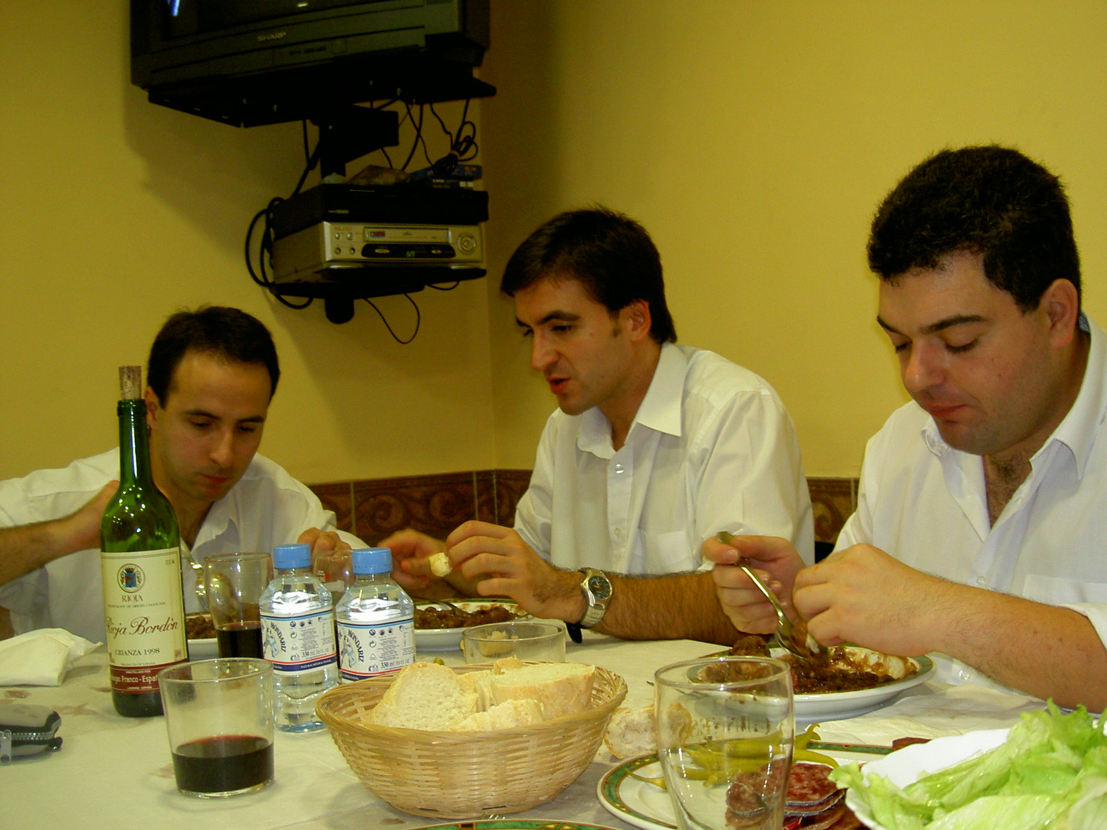Oct2003-015.jpg