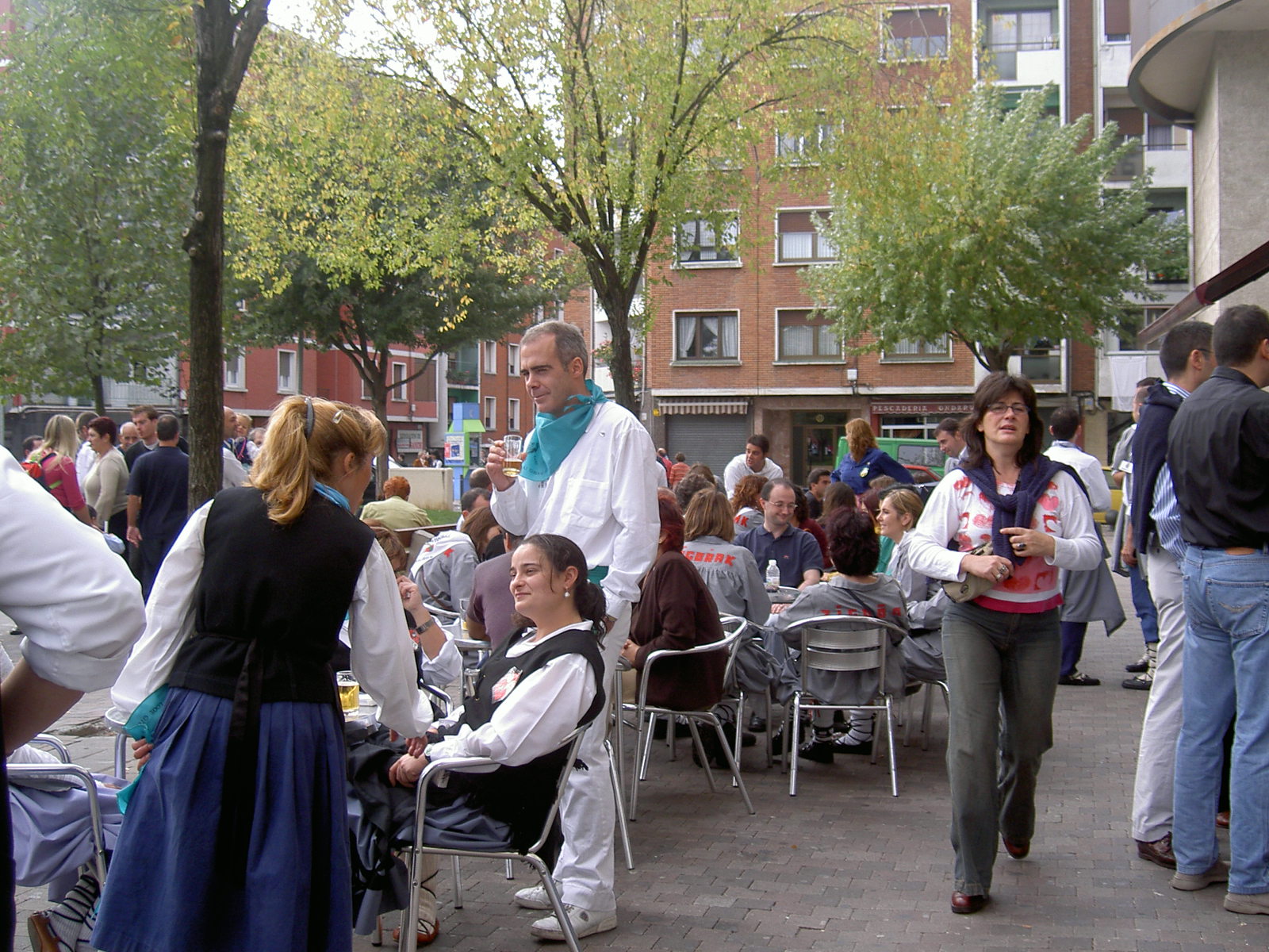 Oct2003-300.jpg